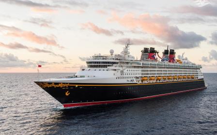 Disney Magic cruise ship sailing to homeport