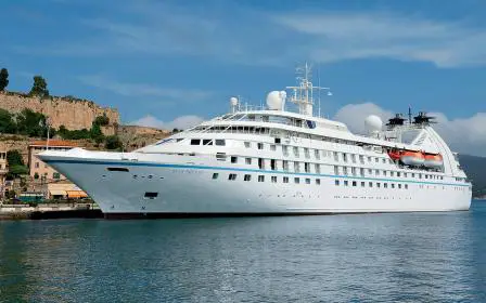 Star Breeze cruise ship in Portoferraio